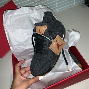 Levi X Air Jordan retro 4 COLLAB SIZE 6.5Y
